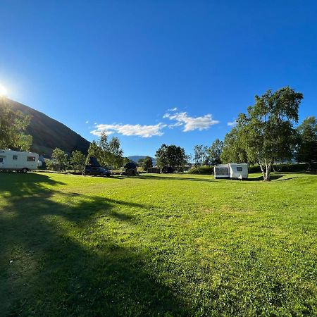 Vistdal Camping Myklebostad  ภายนอก รูปภาพ
