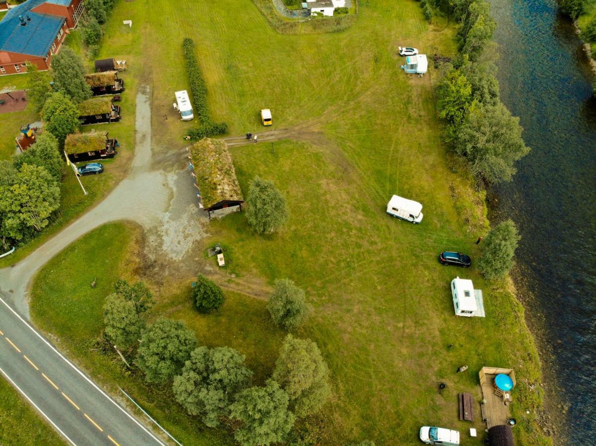 Vistdal Camping Myklebostad  ภายนอก รูปภาพ